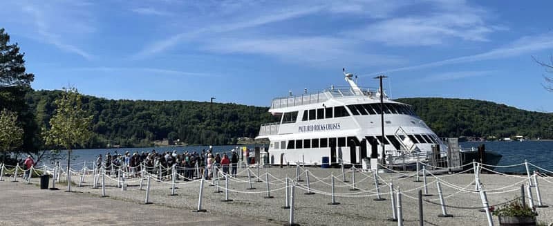 Pictured Rocks Cruise