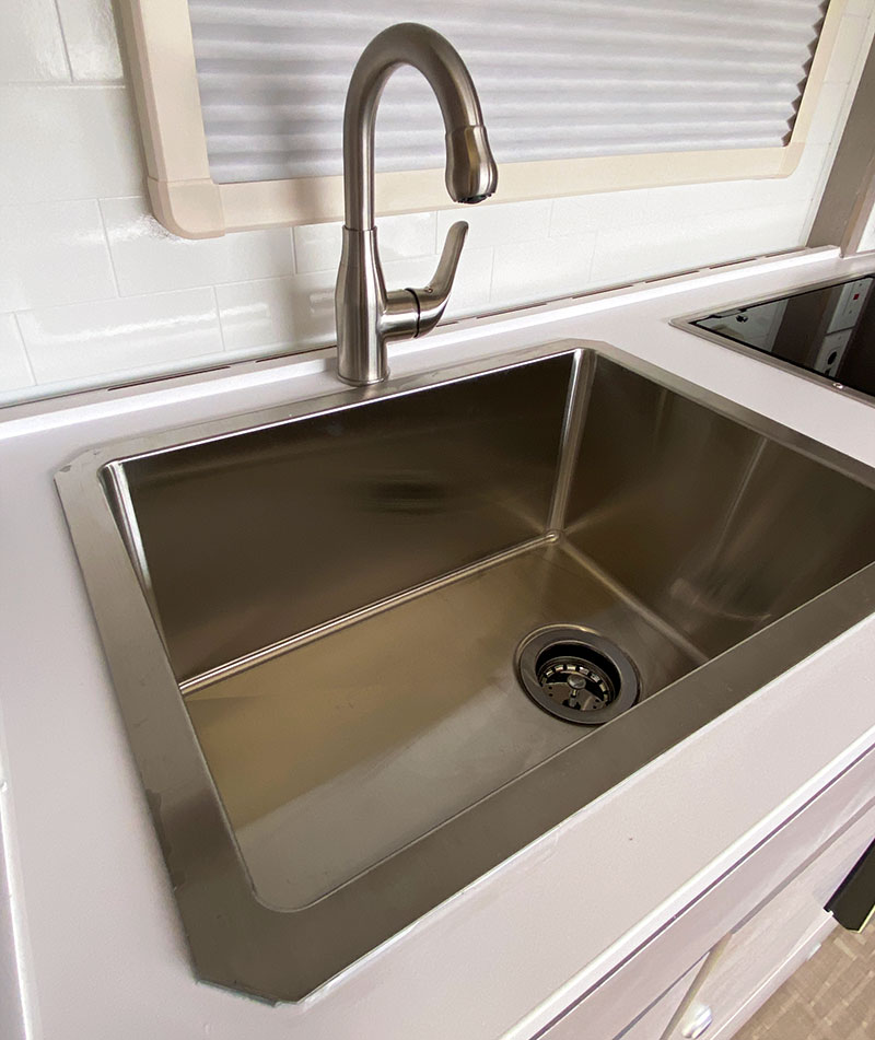 2022 Cirrus Sink