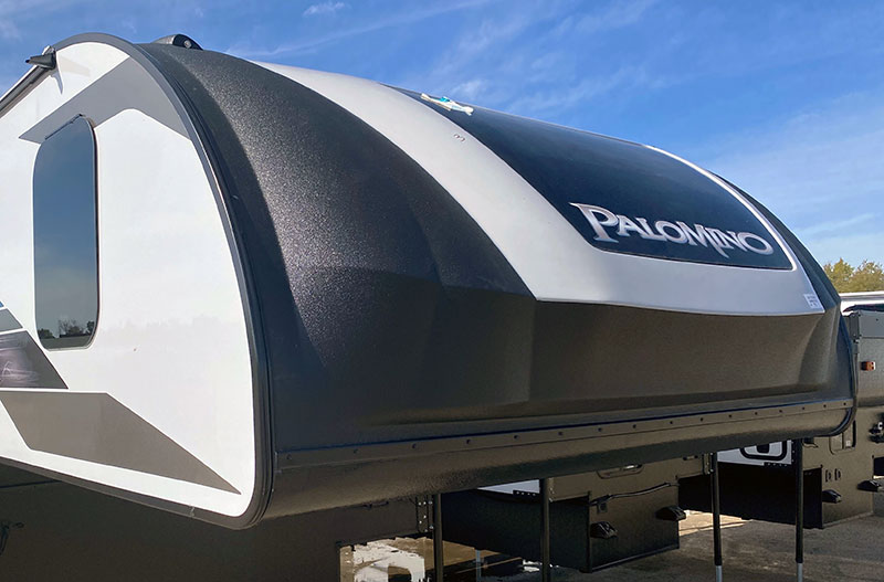 Palomino HS 2912 Exterior Front Nose LineX Window