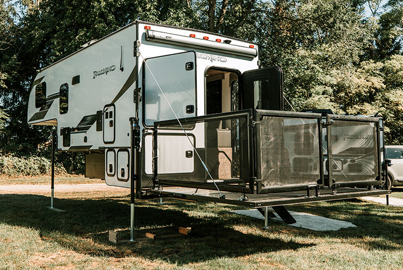 Palomino HS 2912 new camper for 2022