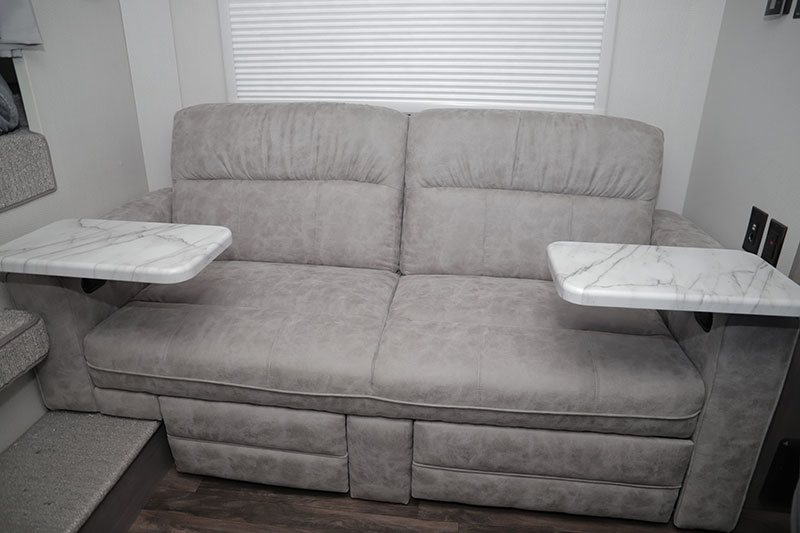 2022 Lance 960 Sofa