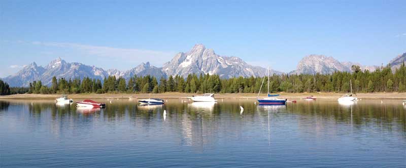 Colter Bay, Grand Teton NP and the Tetons in the background