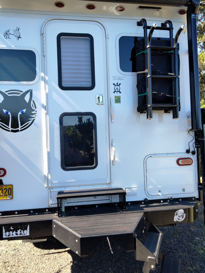 Two Door Access Handles With Fox Landing