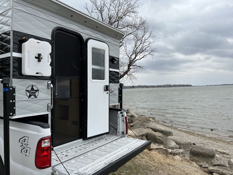 Capri Camper LoneStar Tailgate Down