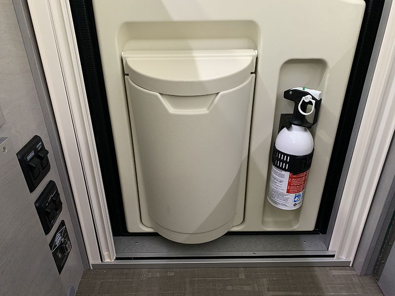 Cirrus 620 Door Trash Can And Extinguisher