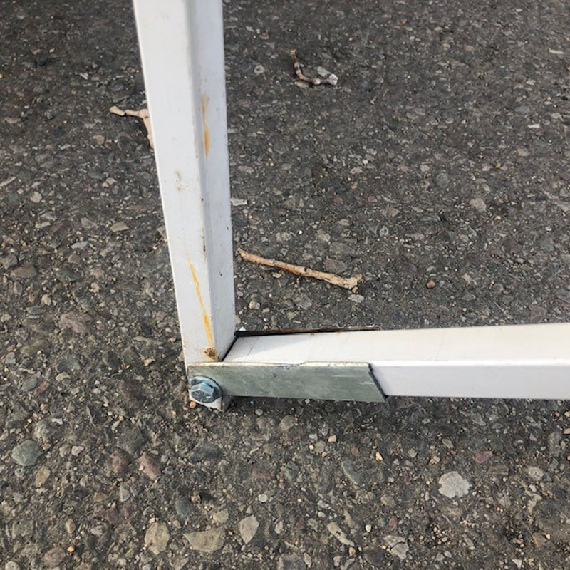 Rear Step Handle On Ground