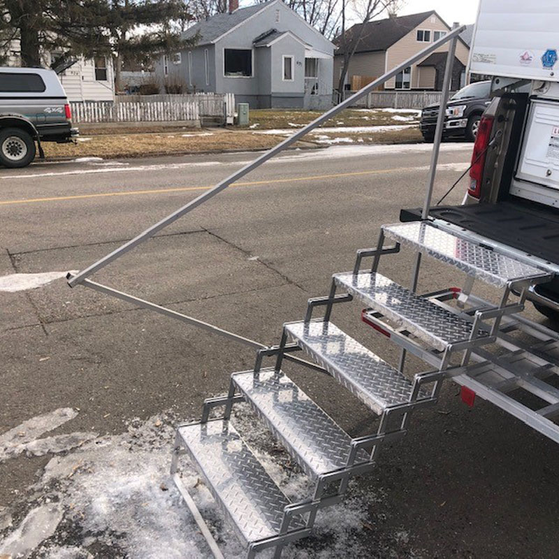 Removable Rear Step Banister