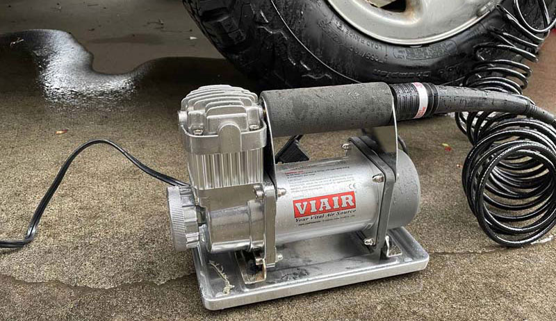 Viair 300P 12 Volt Compressor