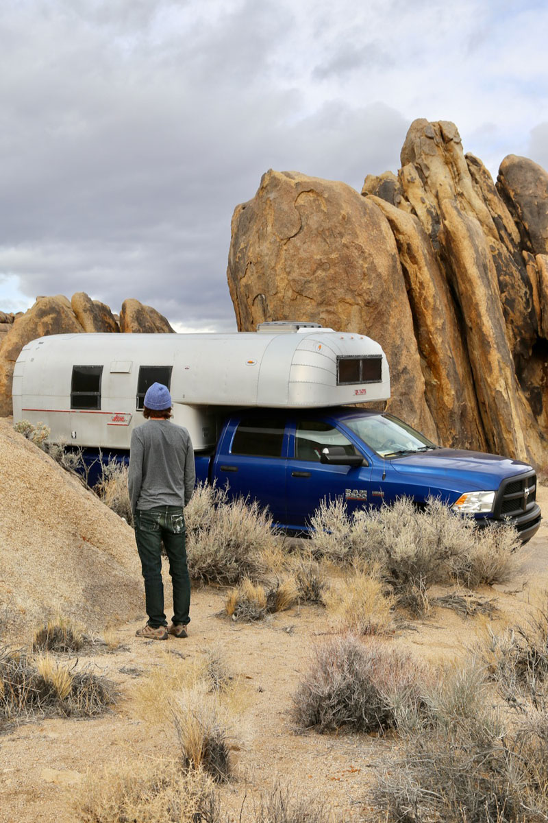 Alabama Hills With North South Cabover