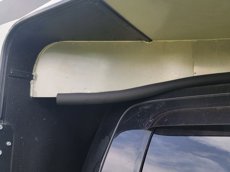 Aerofoil Wind Deflector V Above Truck Cab