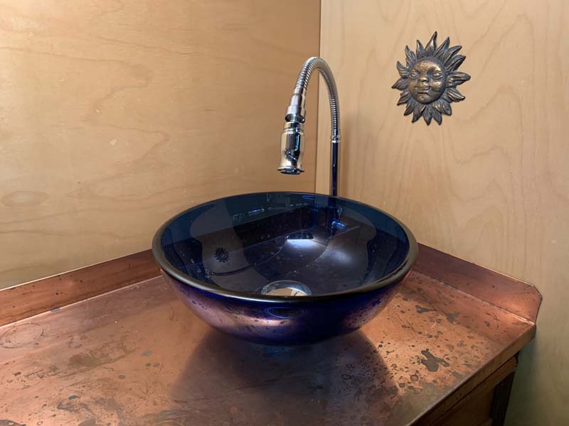 Glamper Lander Sink Above Counter