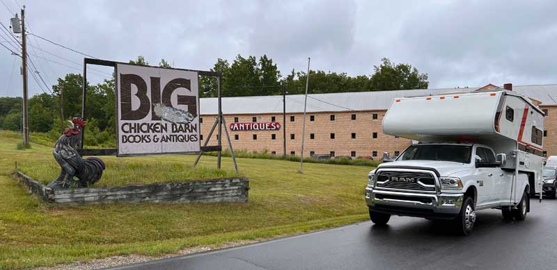 Big Chicken Barn Books And Antiques Maine