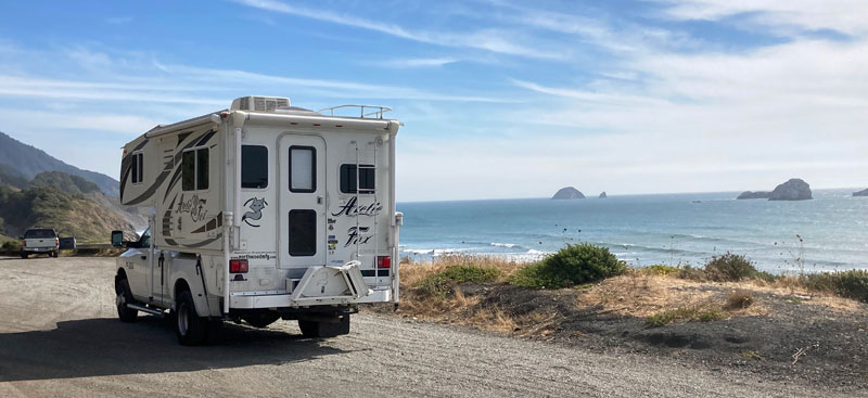 Oregon Coast Arctic Fox 992 Camper