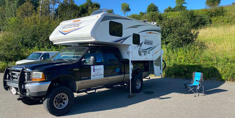 2001 Ford F250 And 2014 Lance 855S Roletter 2