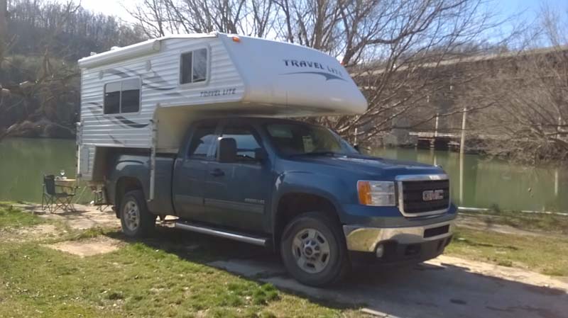 2011 GMC 2500 And 2011 TL 800SBX Fournier