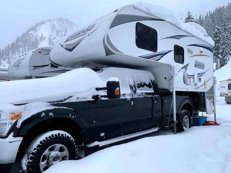 2015 Ford F350 And Lance 950S Carroll