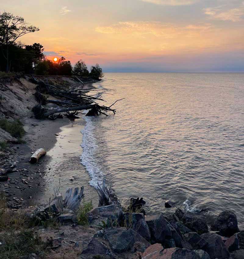 Lake Superior Shore Line