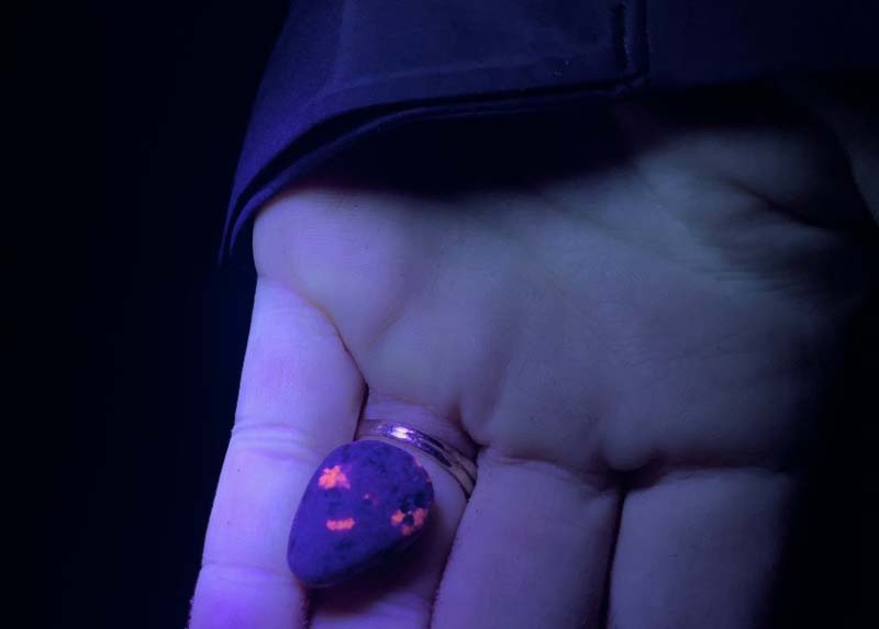 Yooper Rock Under The UV Light