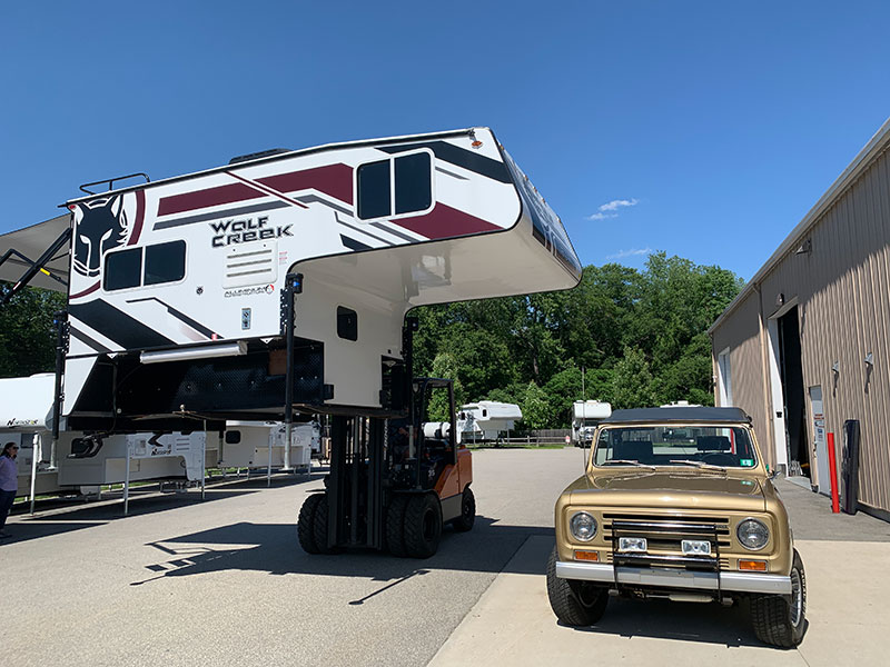 Wolf Creek 850 Bill Penney Moves Camper