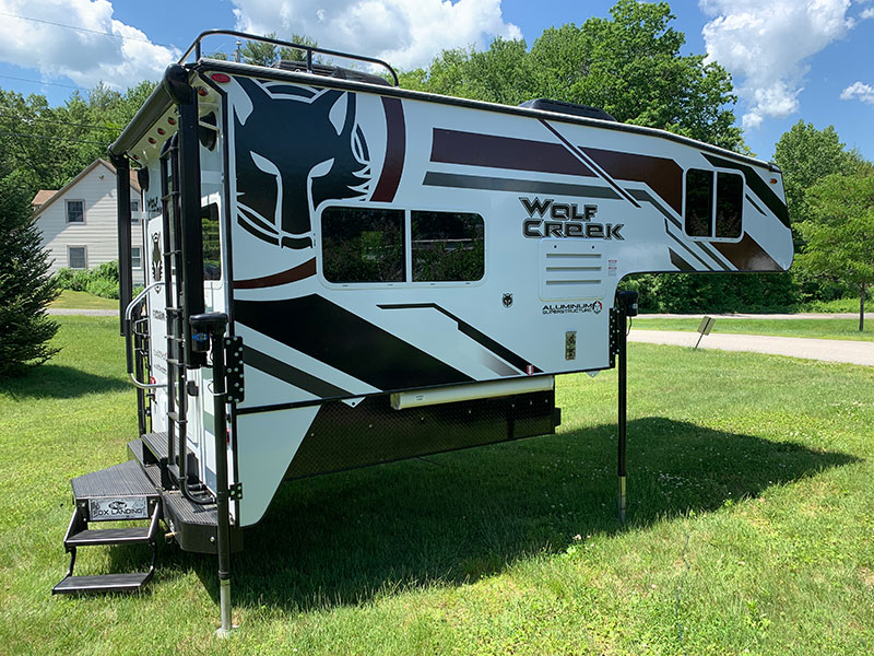 Wolf Creek 850 Camper Passenger Profile