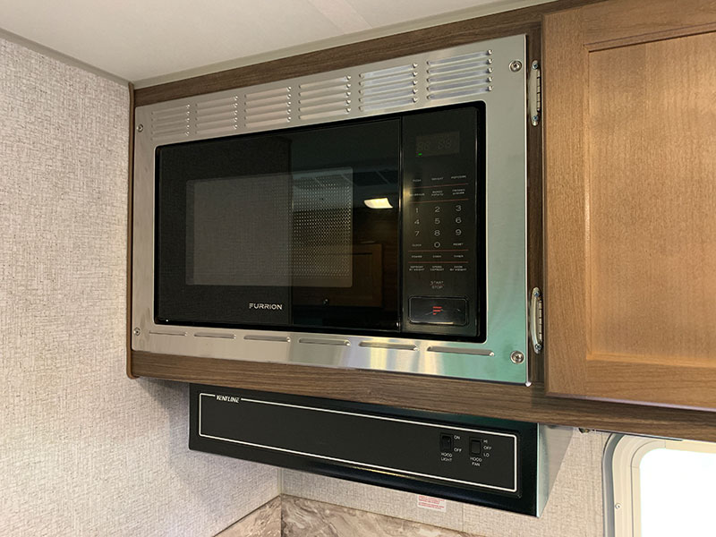 Wolf Creek 850 Kitchen Microwave