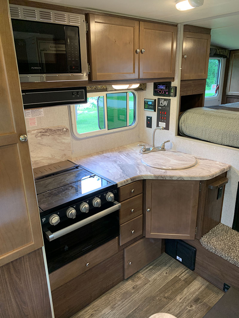 Wolf Creek 850 Kitchen Wide