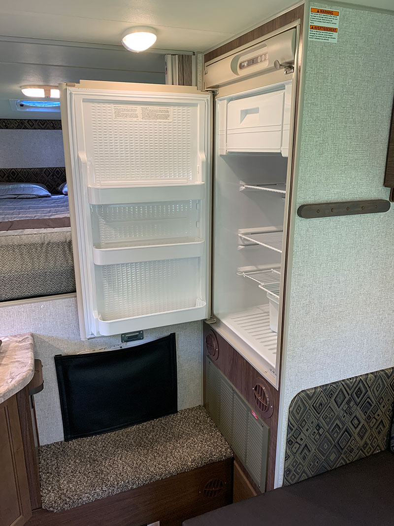 Wolf Creek 850 Refrigerator