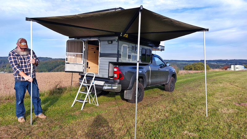Setting Up The Batwing Awning Four Wheel Wildcat Camper