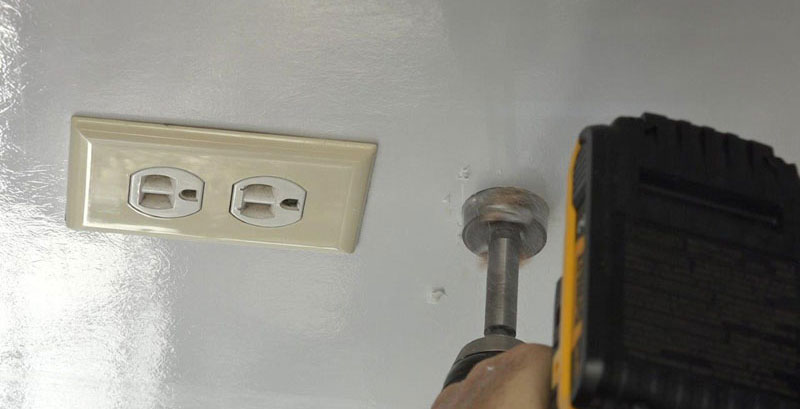 USB Port To The Outside Of An RV Drilling Mounting Hole