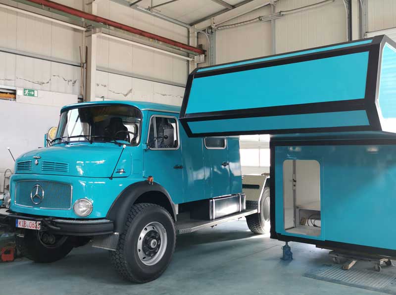 Camper And Truck Separate