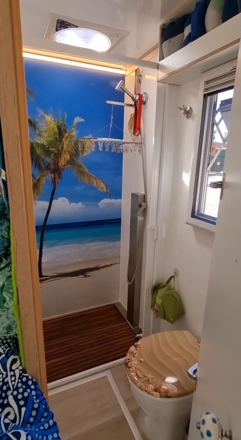 Djegobear Bathroom