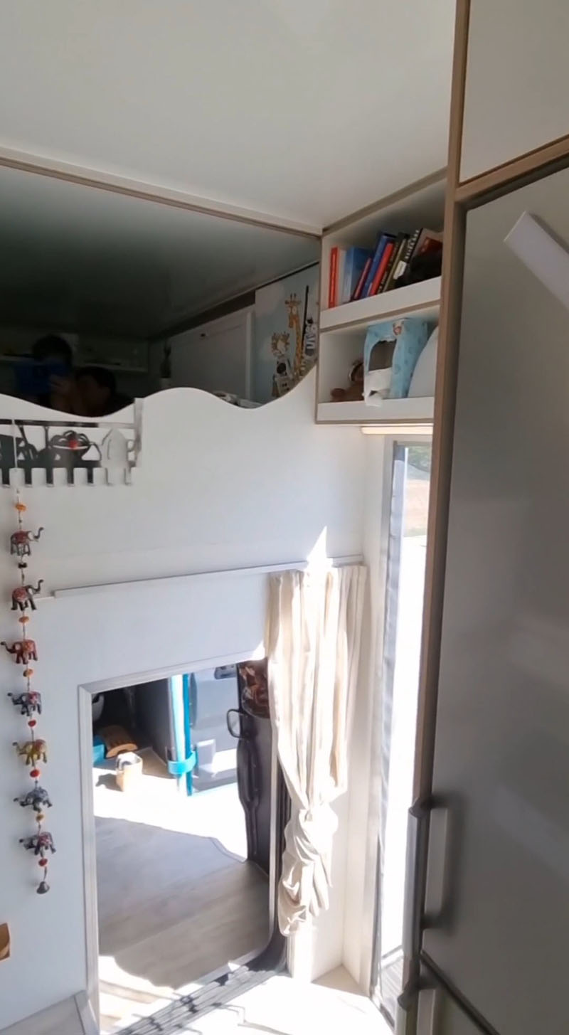 Middle Room In Camper