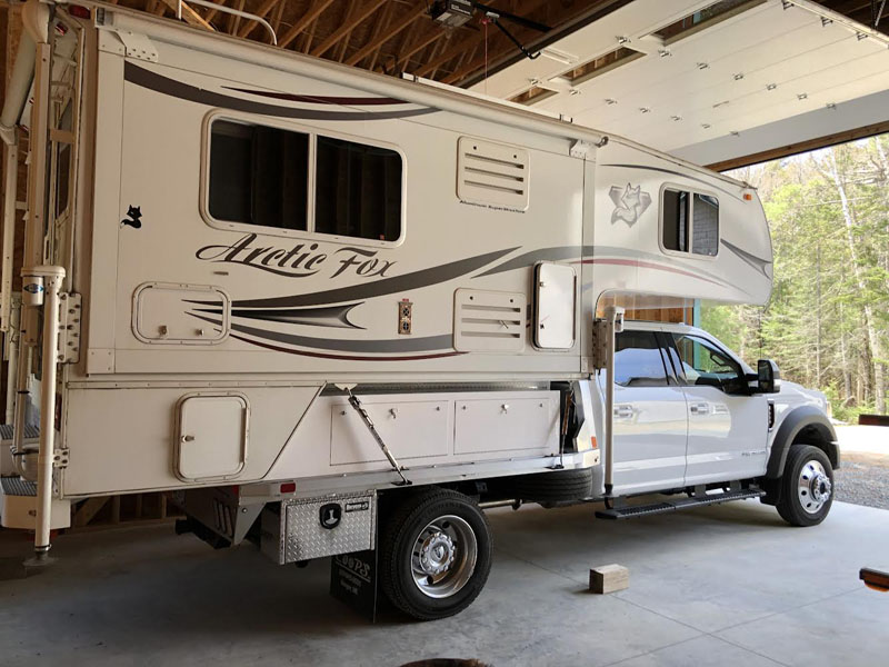 Ford F350 Truck Camper Storage Facility