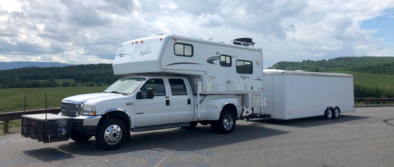 Ford F550 And Bigfoot With Trailer