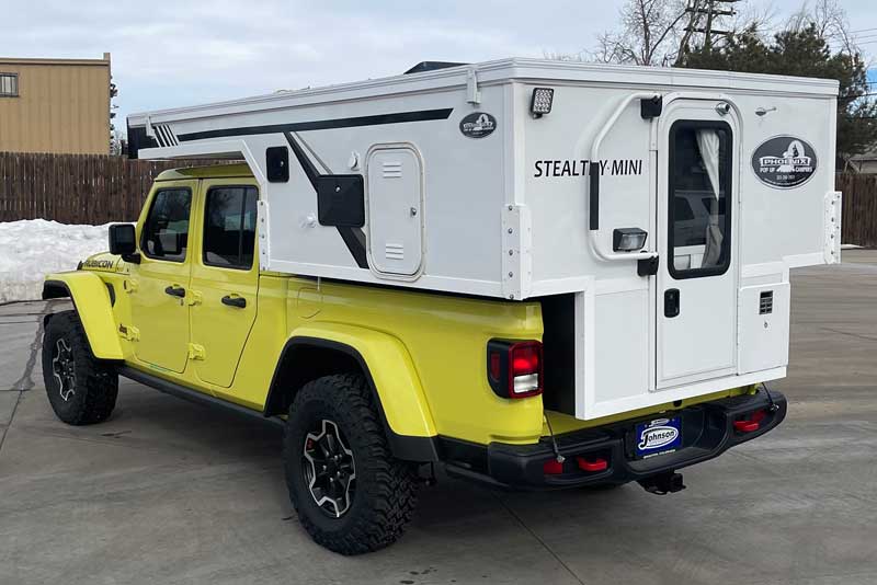 Phoenix Stealthy Mini On Jeep Gladiator Driver Back