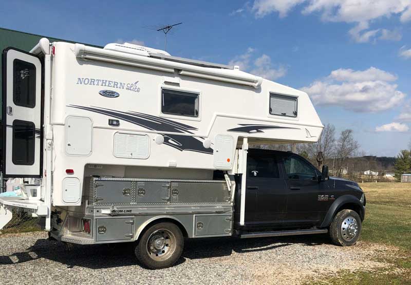 Ram 5500 And Northern Lite Camper Driveway