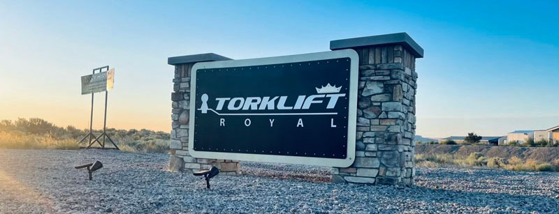 Torklift Royal City Washington Sign