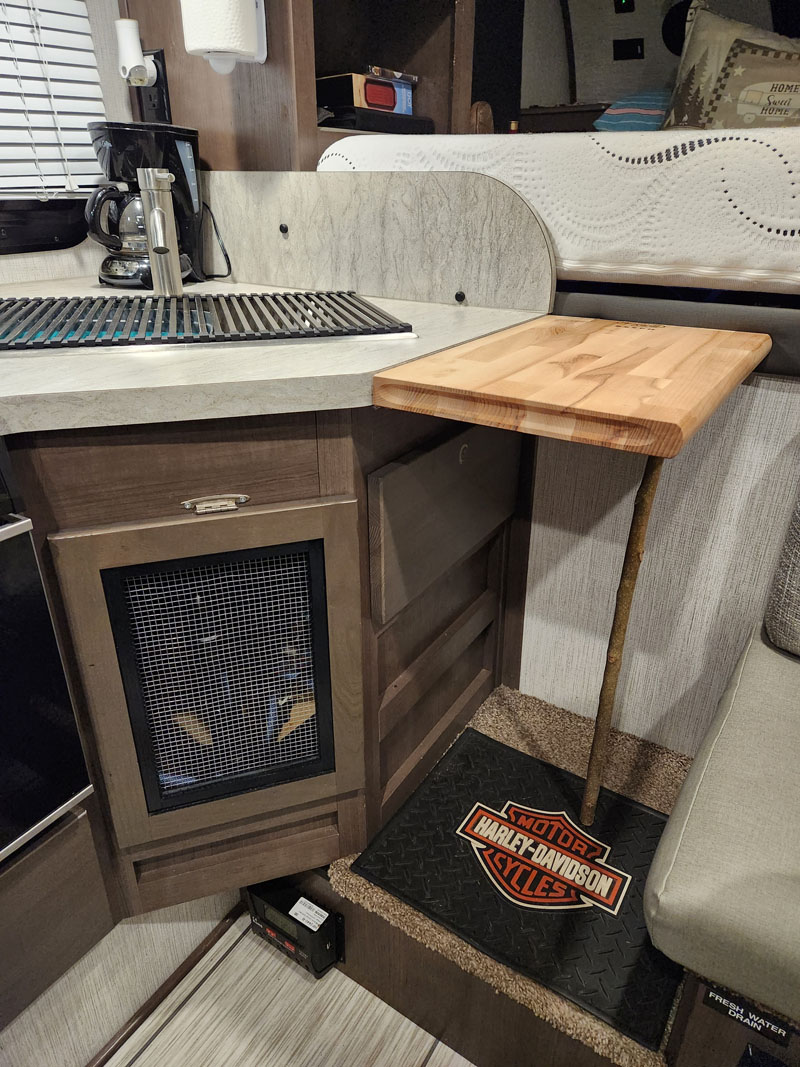 Cabinet Door Cold Weather With Side Table Up