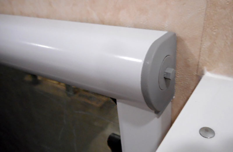 Northstar window removable end cap