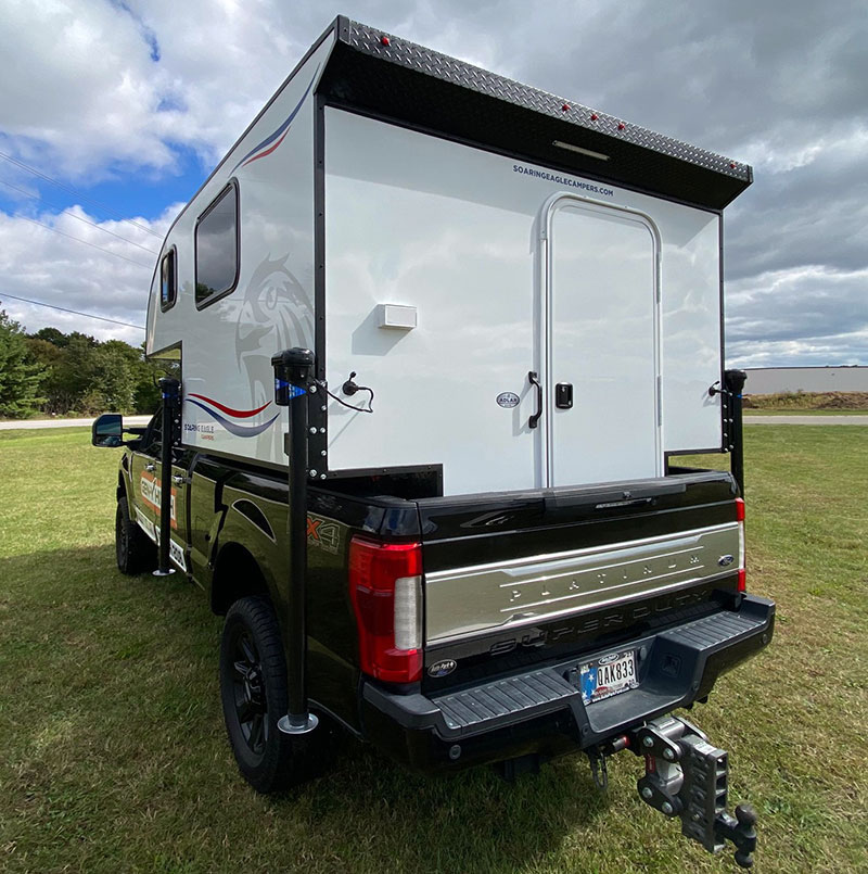 Soaring Eagle Adlar 6 5XL Black Truck Tail Gate Closed