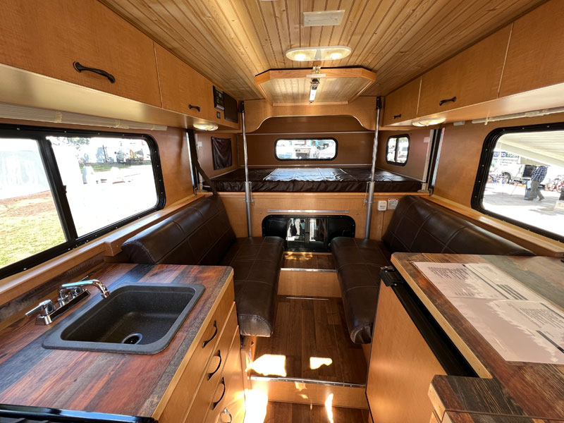 Alaskan 8 Foot Interior