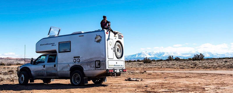 Girl Gone Glamping Earthroamer