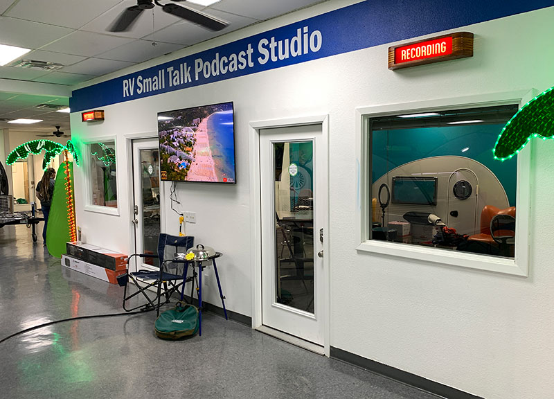 Princess Craft RV Small Talk Studio