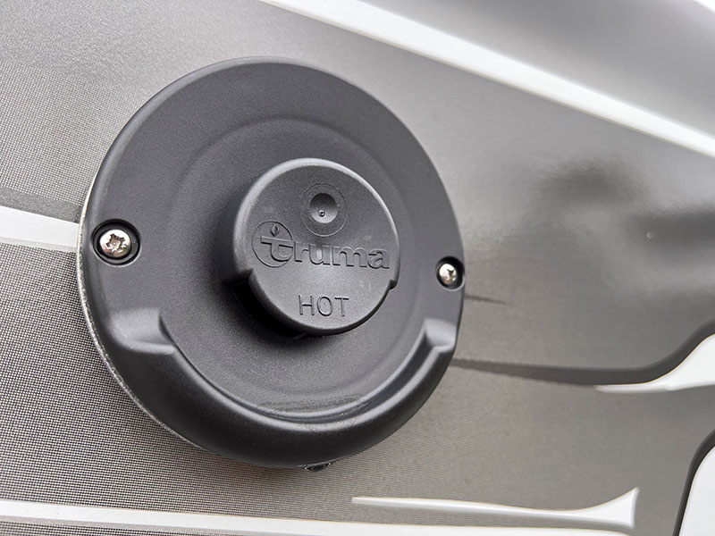 Lance 960 Truma Exhaust