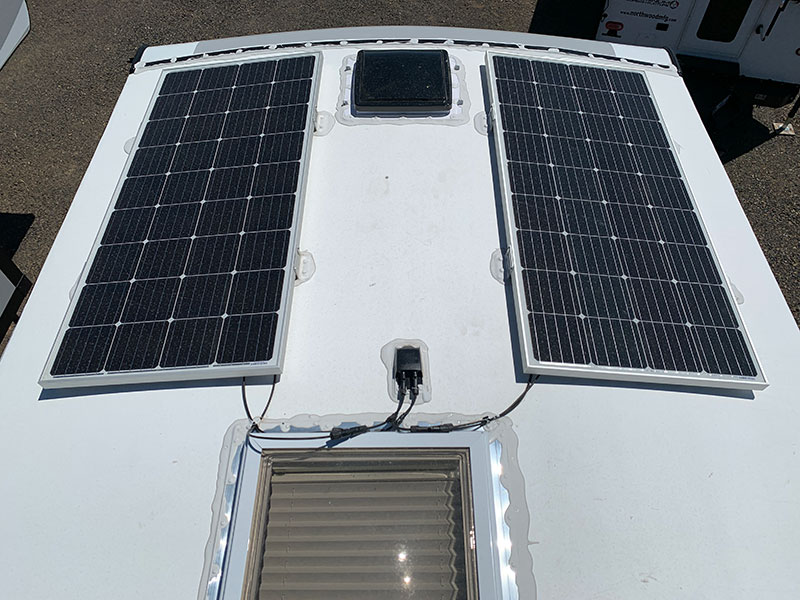 2024 Arctic Fox Roof And Solar Panels