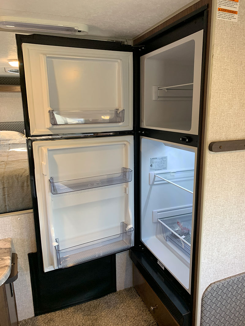 2024 Wolf Creek 850 12 Volt Fridge Open