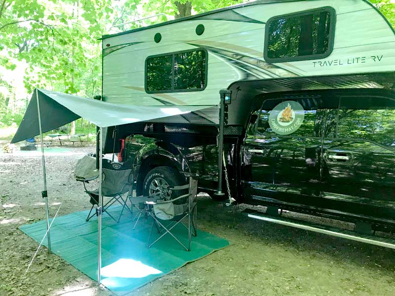 Awning With No Drilling Into Camper 2
