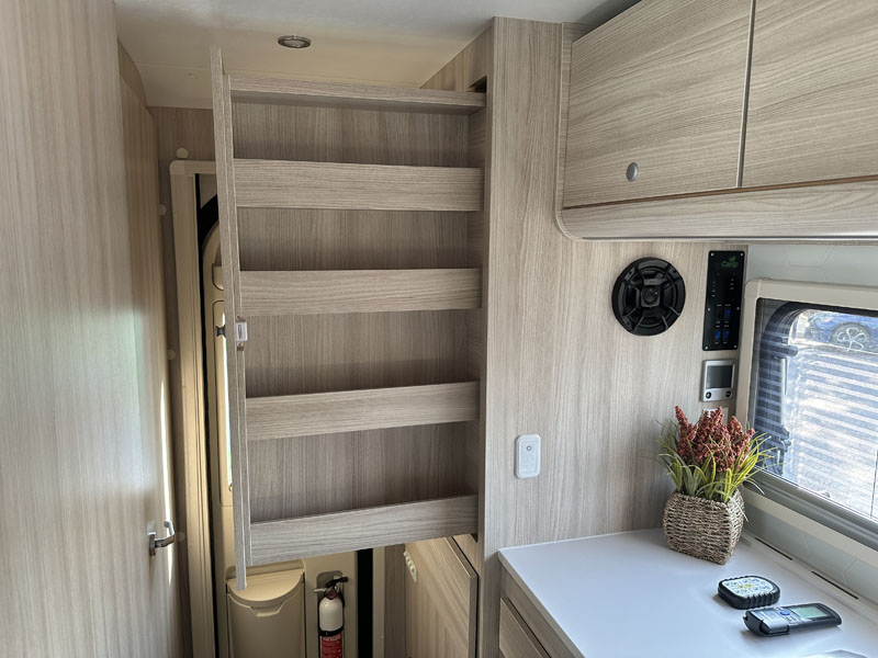 Cirrus 920 Pantry For Food