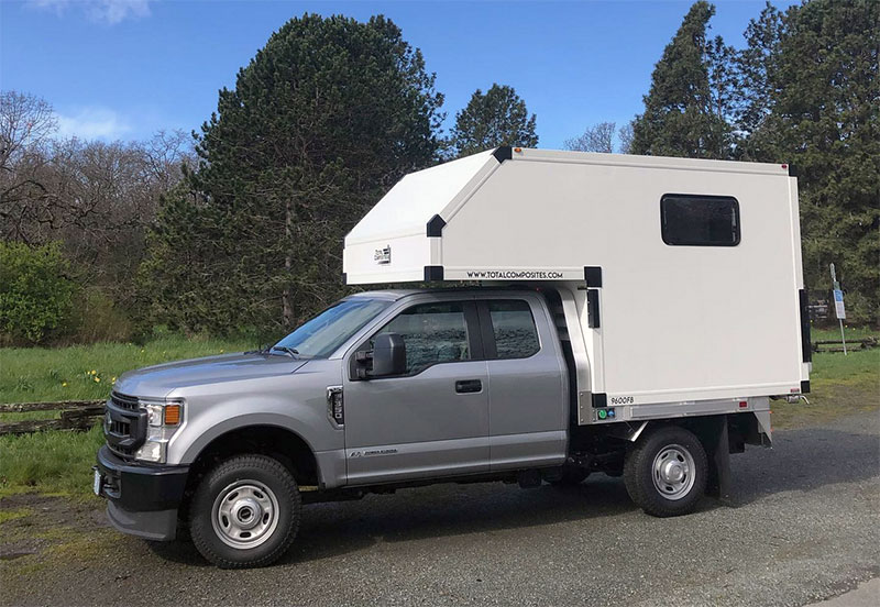 Total Composites flatbed on Ford F-350