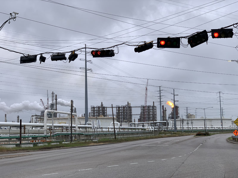 Near Texas Dike Refineries